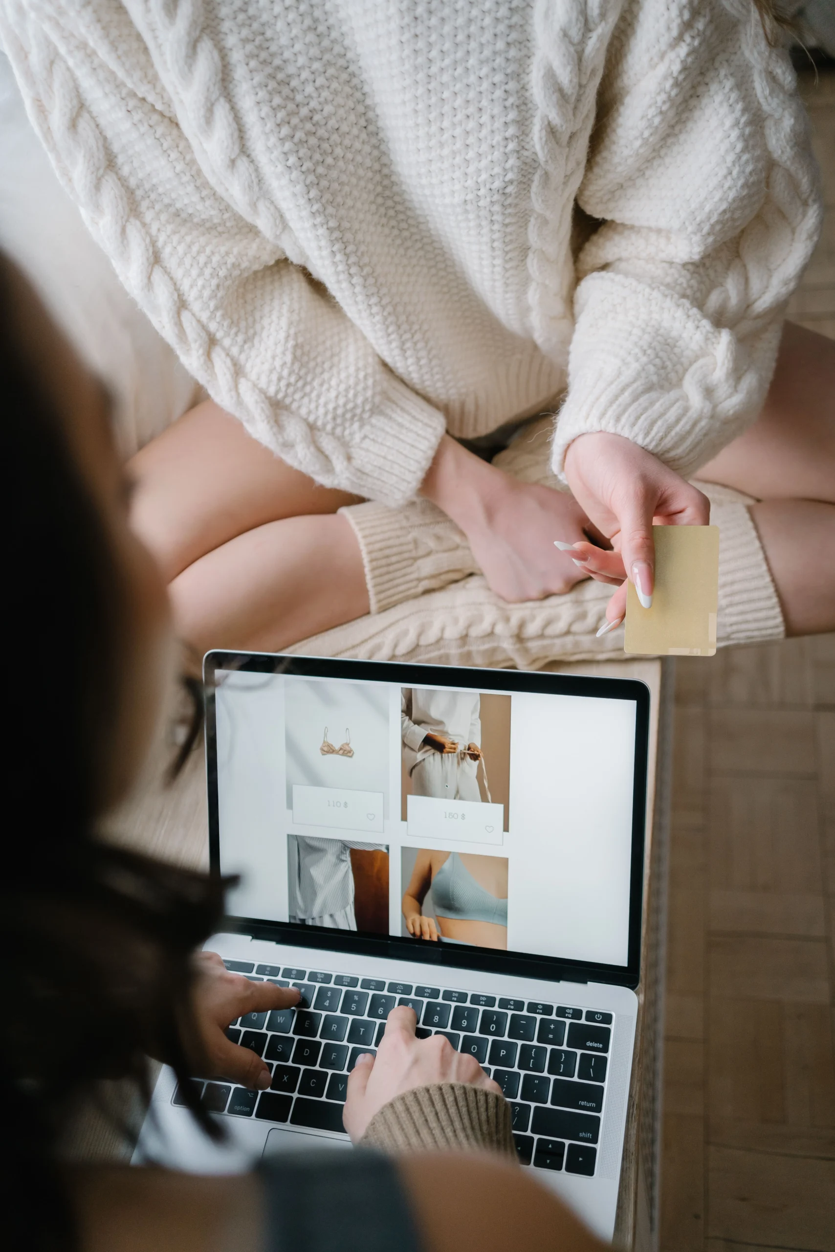 Shopper comparing ecommerce products and choosing the right size online